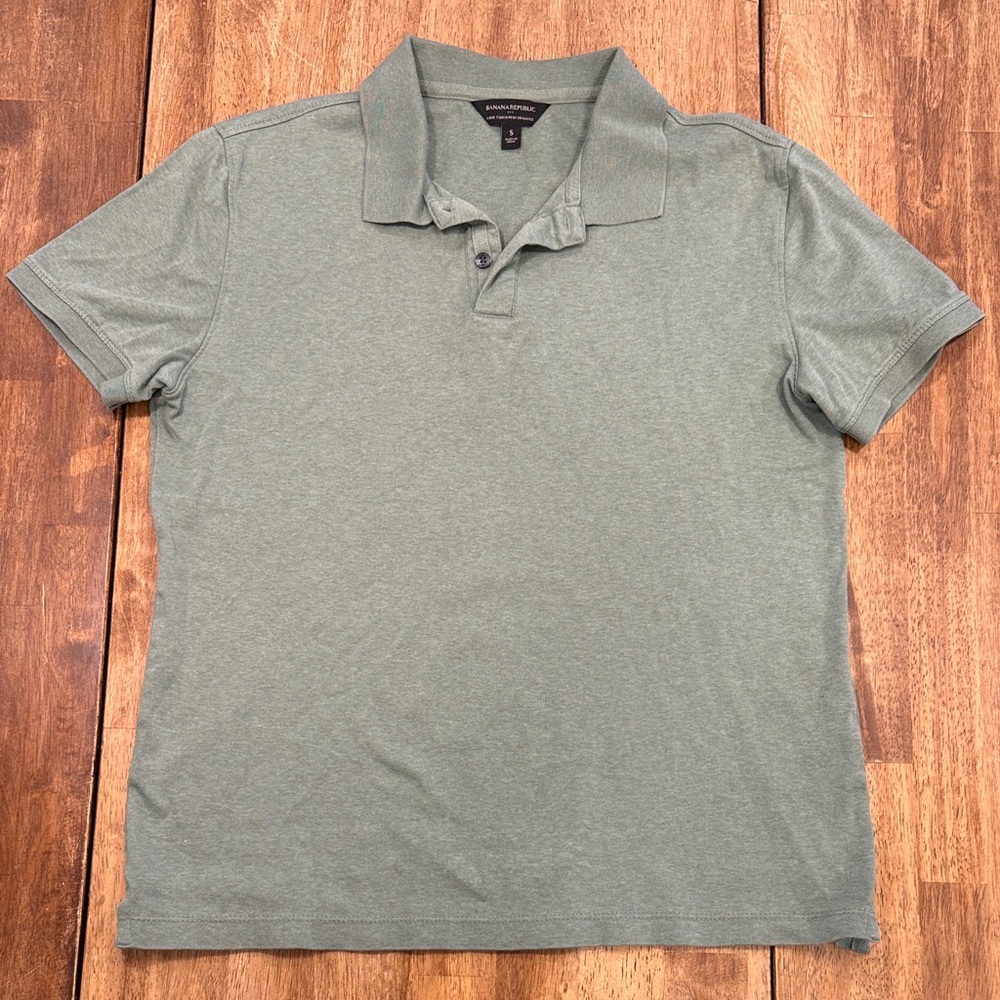 Classic Men's Polo Shirt in Sage by Banana Republic